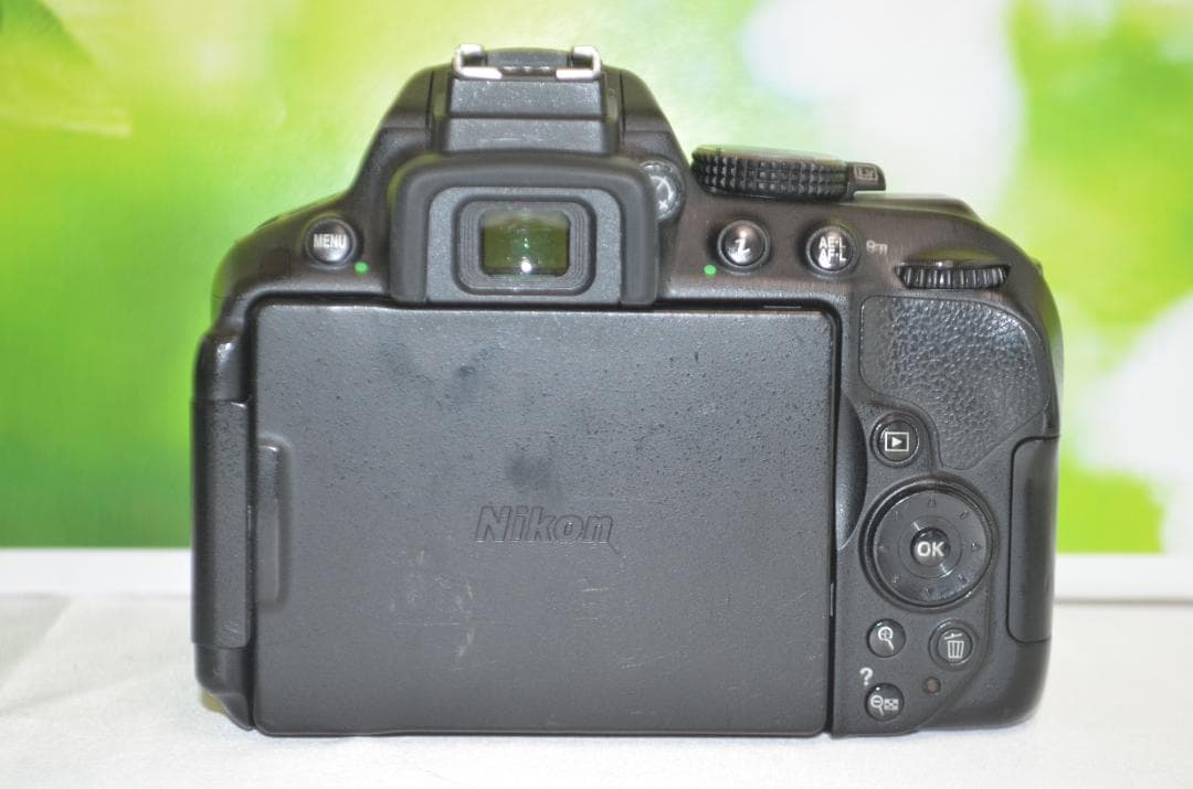 Wi-Fi機能搭載☆Nikon D5300☆高画質動画☆初心者おすすめ☆