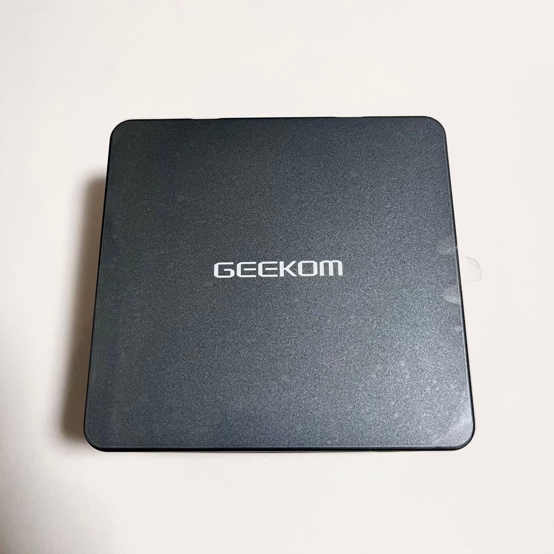 ミニPC GEEKOM MINI IT11 i7 11390H M.2 1TB