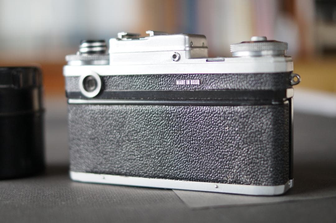 Kiev 4M + レンズ2本　+箱