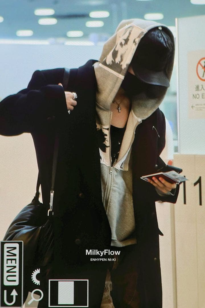 あずみ［Thug Club］zip up hoodie ADIDAS x THUG CLUB】Teamgeist Sweat Hooded Zip Up Black (adidas