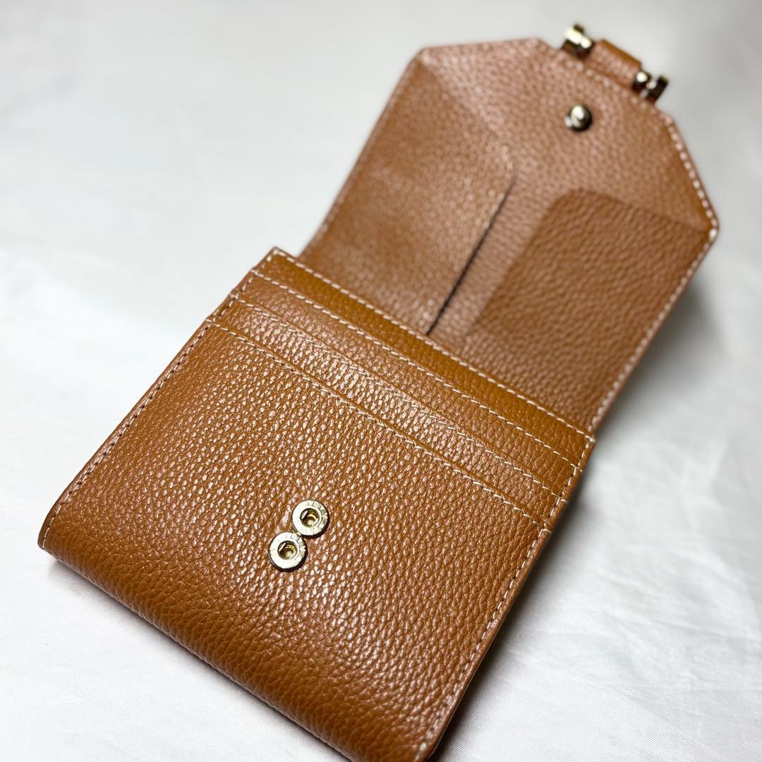 極美品】 アタオ ロトロ 二つ折り財布 コンパクトウォレット シボ革 馬車