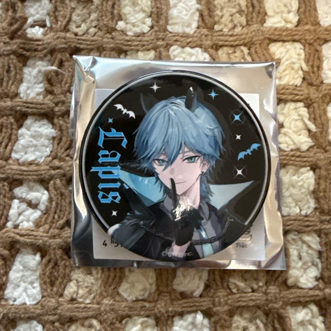 m*!様 『最終値下げ』めておら ハロウィン lapis 缶バッジ 等身 - メルカリ