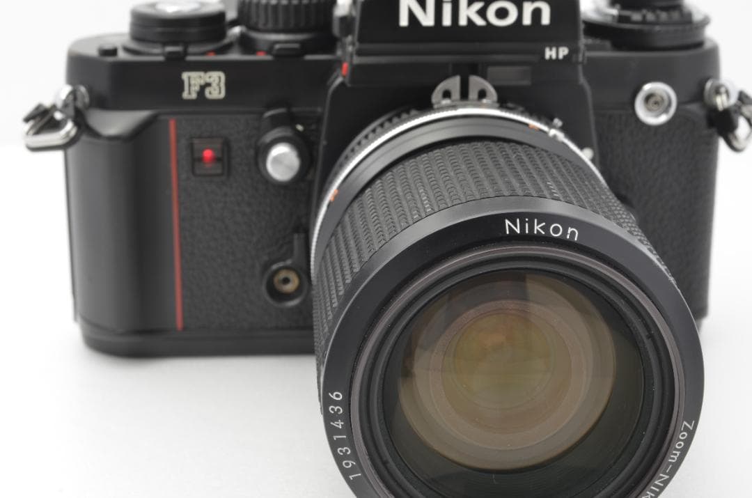 【美品】Nikon F3 HP 一眼レフカメラ 【完動品】ストラップ、キャップ付