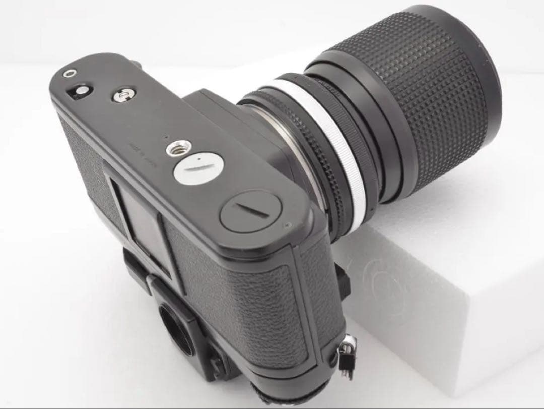 【美品】Nikon F3 HP 一眼レフカメラ 【完動品】ストラップ、キャップ付