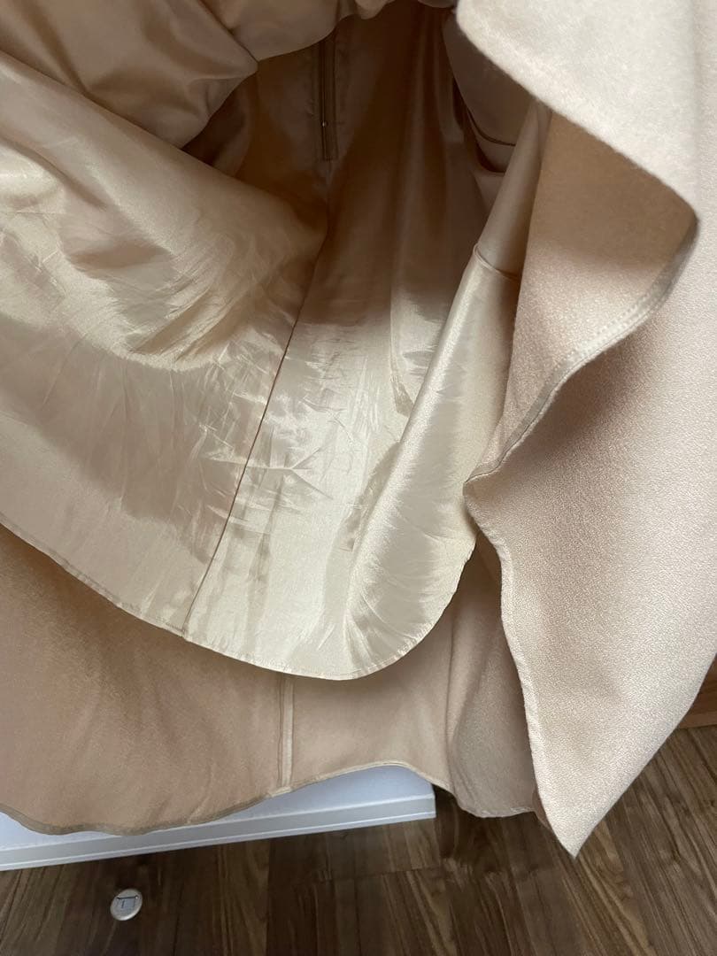 梳毛調ポリエステルスラッシュネックワンピース 2 ベージュ - メルカリ