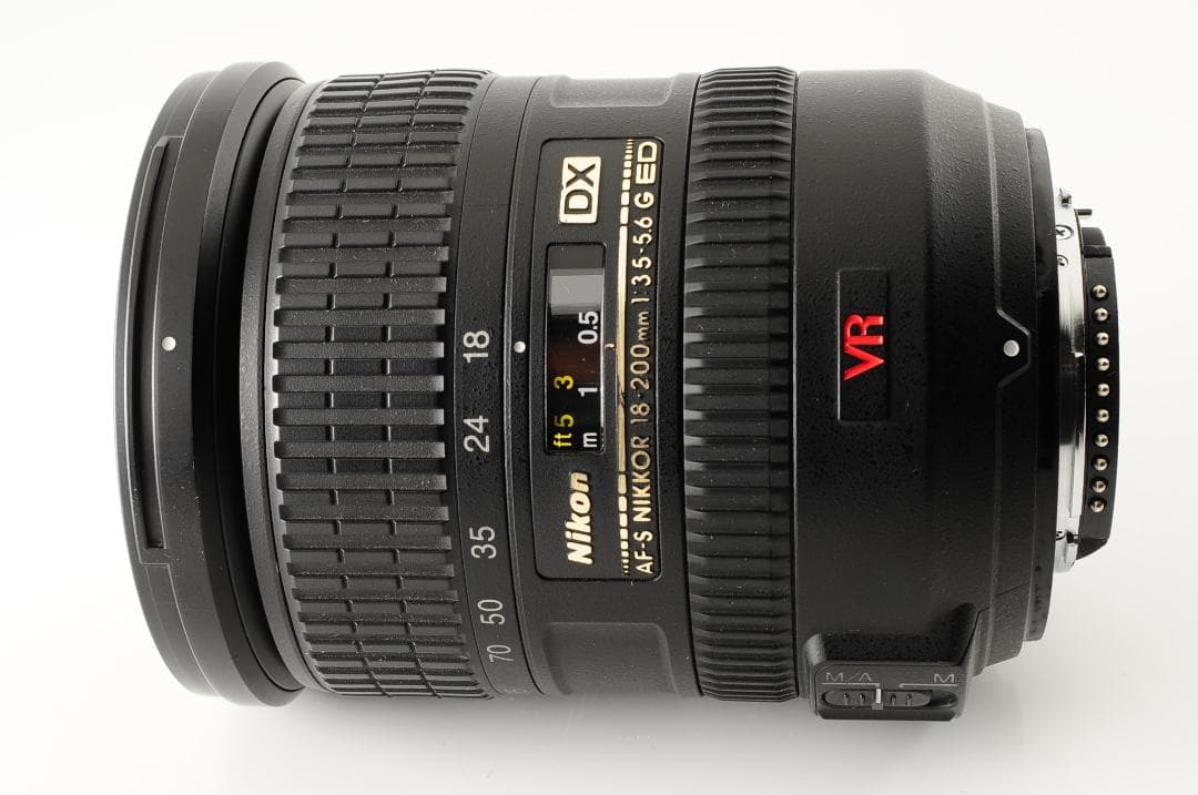 ニコンDX AF-S NIKKOR 18-200mm F3.5-5.6ED VR