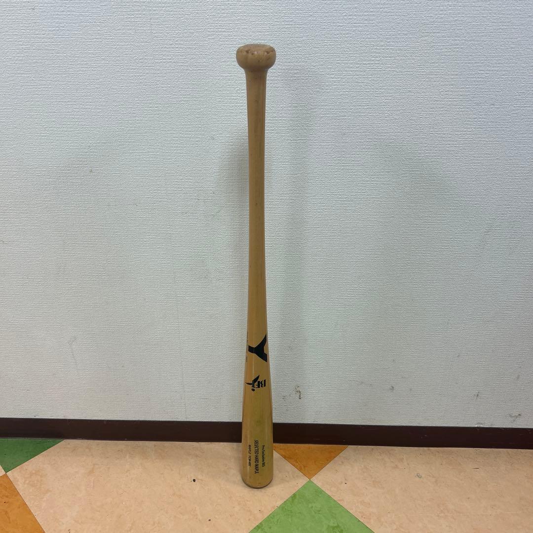 ヤナセ　硬式木製バット　YCM-802 84.5cm
