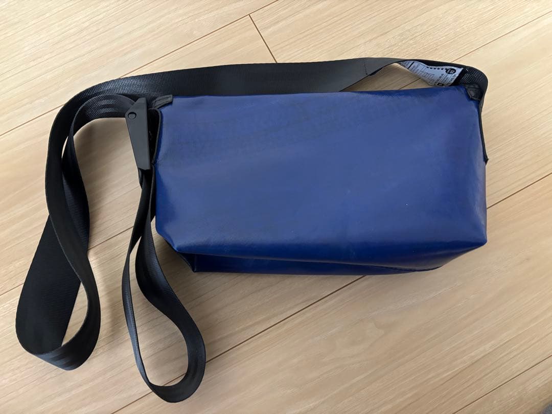 極美品　フライターグ　F41 HAWAII FIVE-O