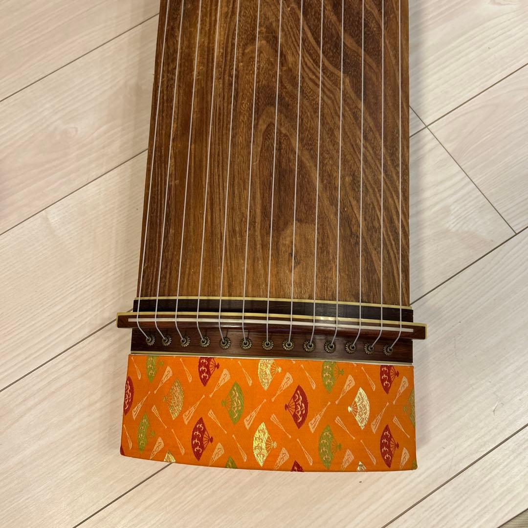 琴 13弦 日本 伝統的 楽器 箏 和楽器 弦楽器 - メルカリ