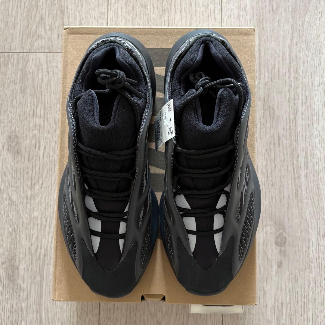 1日限定値下げ‼️ adidas yeezyスニーカー　28.0cm