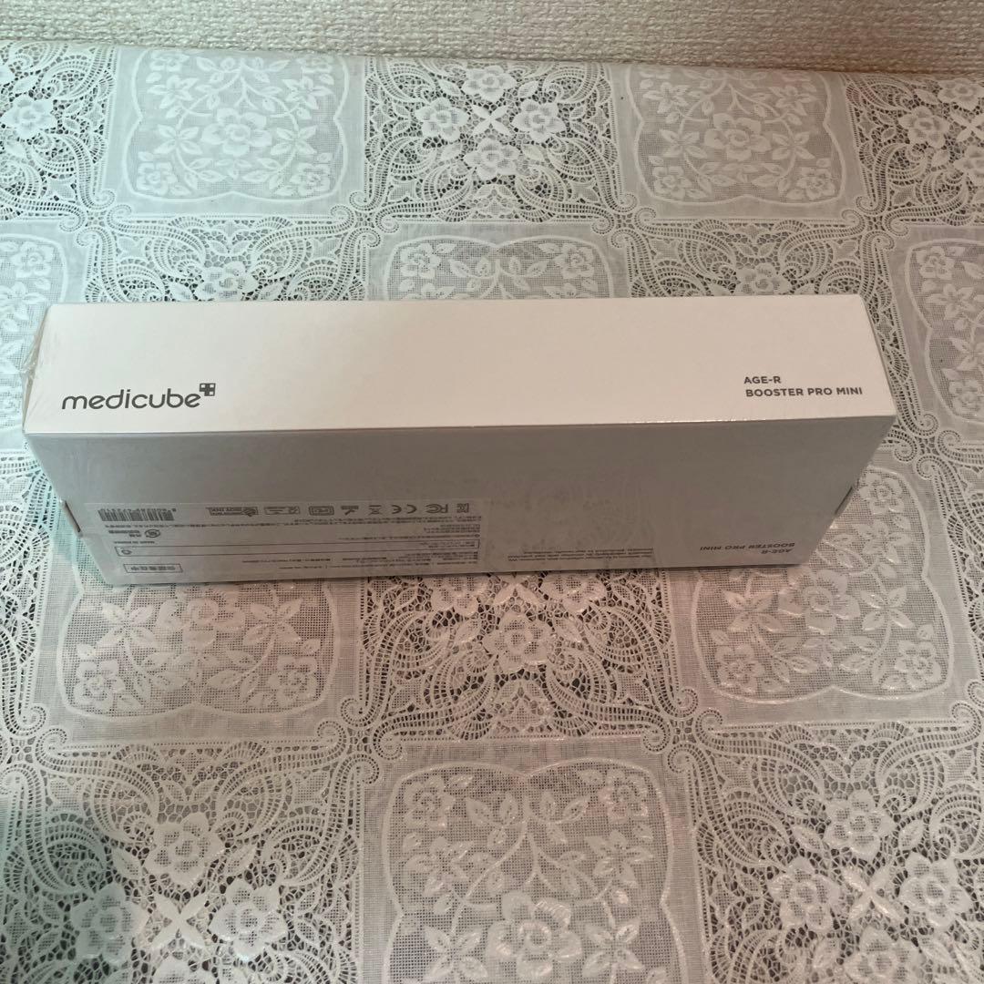 medicube 美顔器　AGE-R BOOSTER PRO MINI