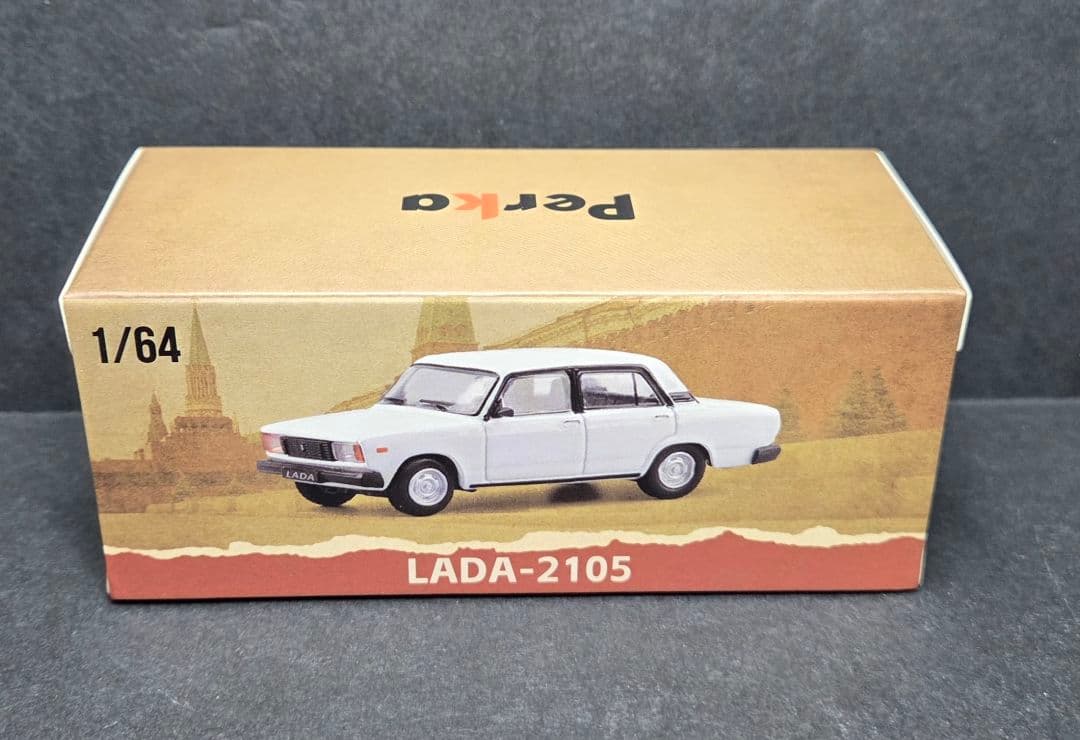 1/64 LADA 2105 ラーダ ミニカー ロシア車 - メルカリ