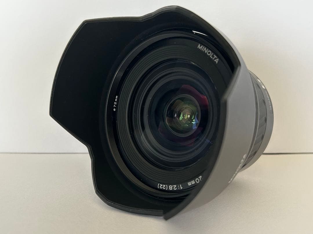 MINOLTA AF 20mm F2.8 広角レンズ　フード・キャップ付き