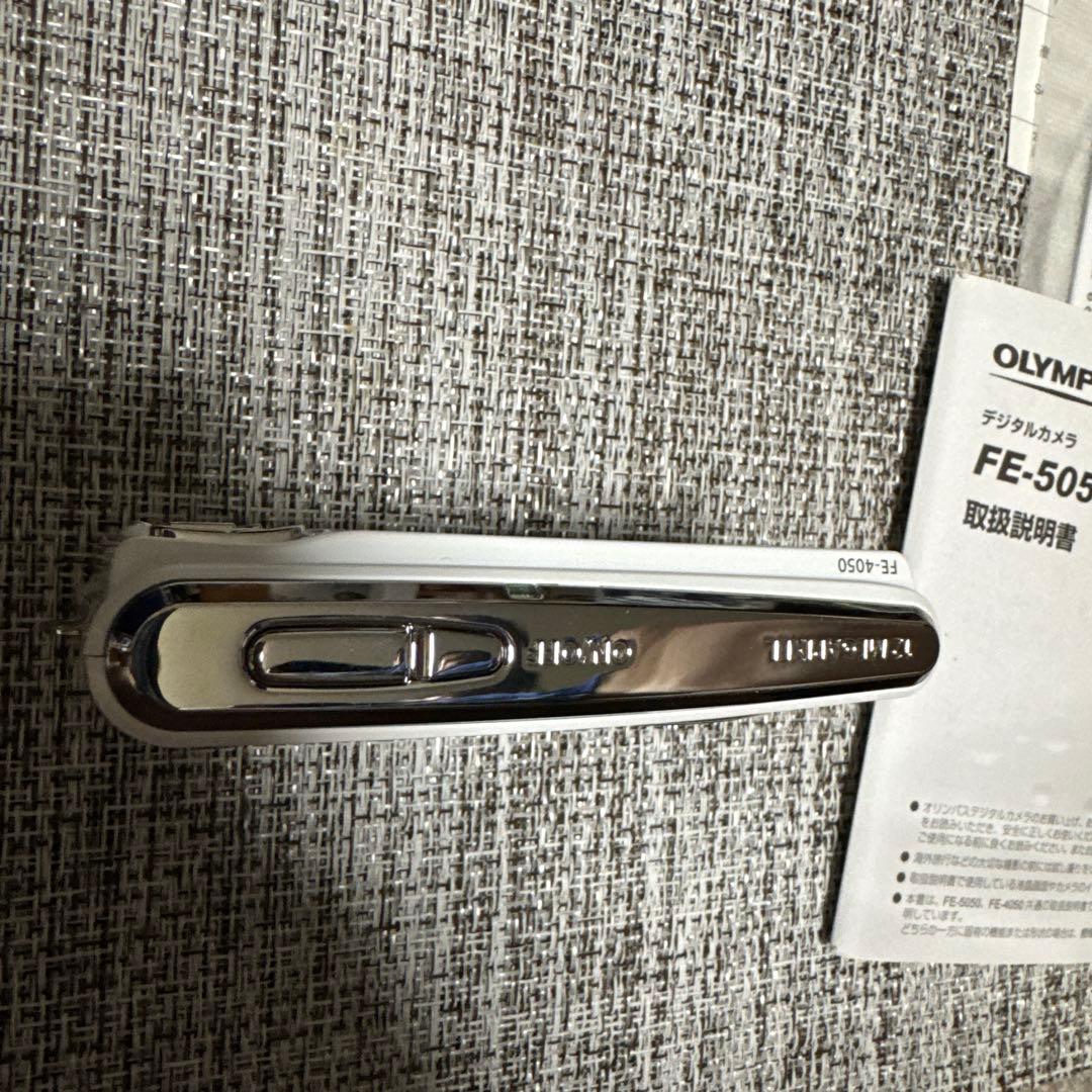 OLYMPUS FE-4050 コンパクトデジタルカメラ