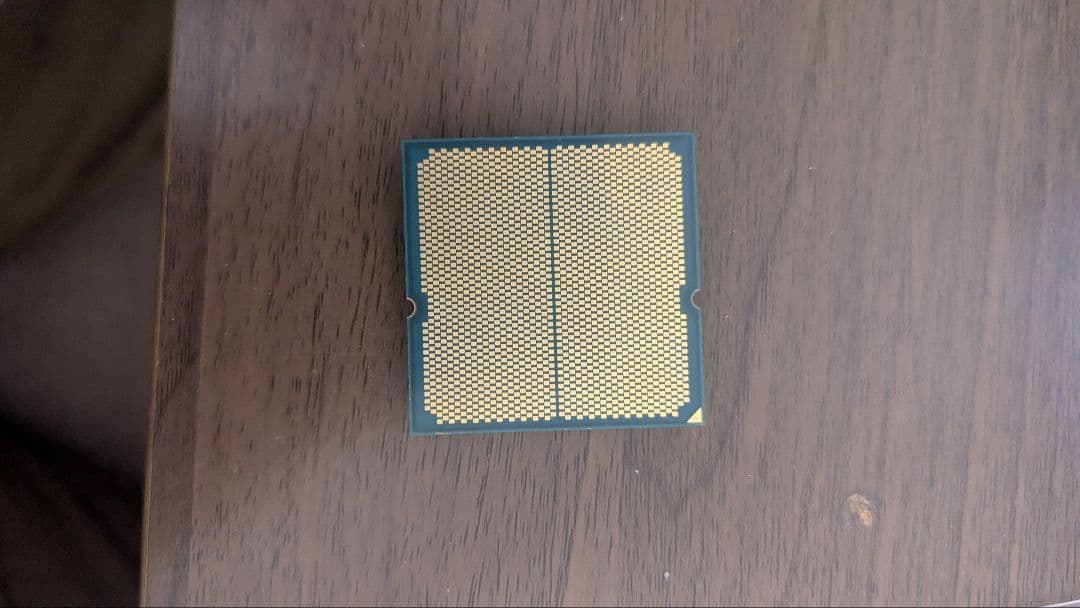 [AMD Ryzen 7 7700X／中古・正常動作品／箱]