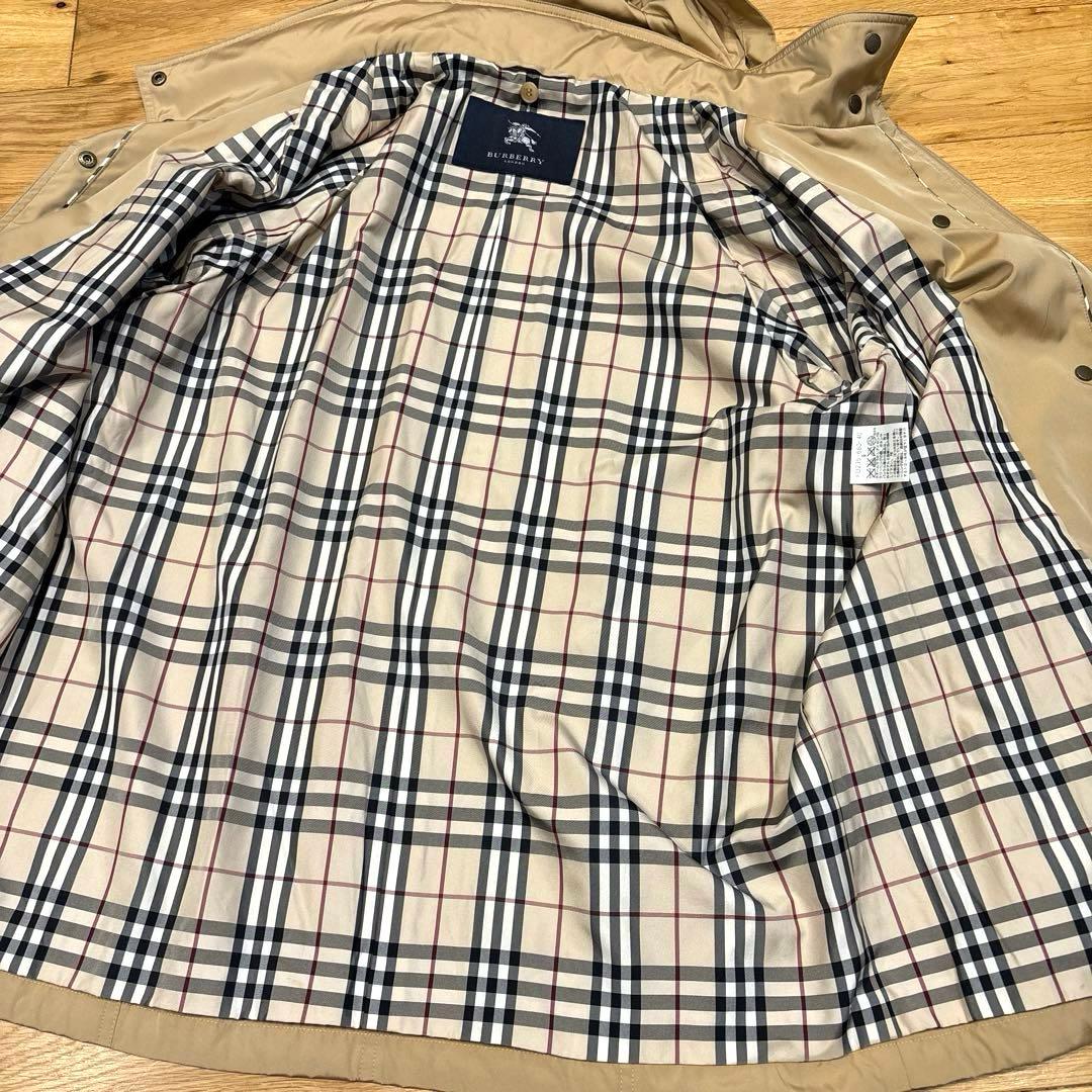 バーバリーロンドン】かわいいノバチェック マウンテンパーカー×ダウン