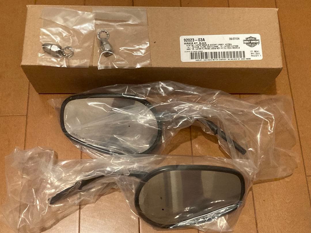 Harley-Davidson 純正ミラー 92023-03A 新品未使用 ハーレー純正□テーパー・ミラー ブラック／左右ペアショート [92023