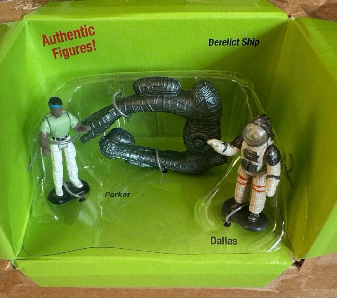 ALIENS Transforming Action Set