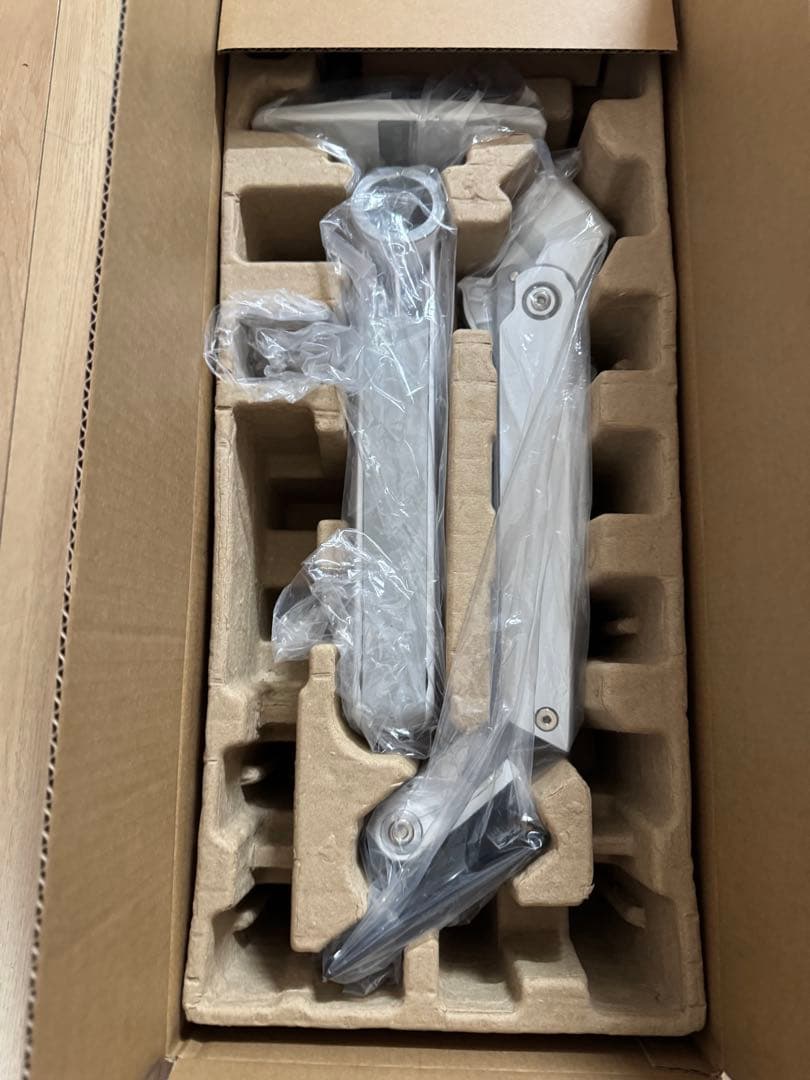 エルゴトロン LX モニターアームVESA規格対応