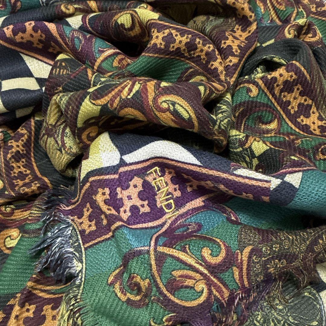 美品】FENDI フェンディ イタリア製 刺繍ロゴ ショール 大判ストール