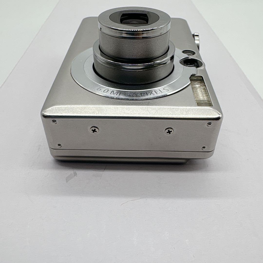 Canon IXY DIGITAL 70 本体 + バッテリーチャージャー