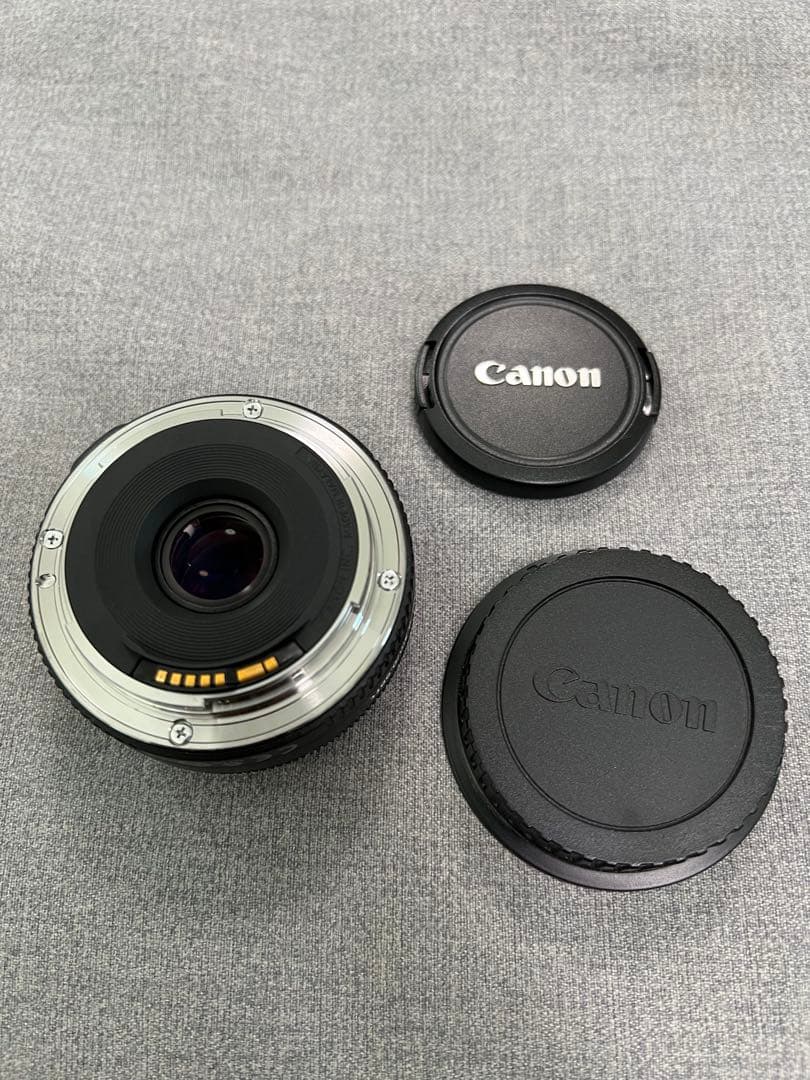 Canon キャノン　カメラ　レンズ　40mm