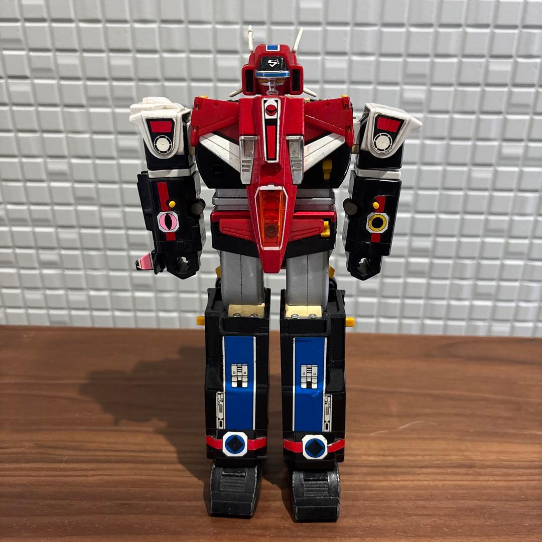 1987年 DX超合金 光戦隊マスクマン 光速合体グレートファイブ バンダイ DX超合金 光速合体 グレートファイブ (Great Five) レビュー | RoboToyDays