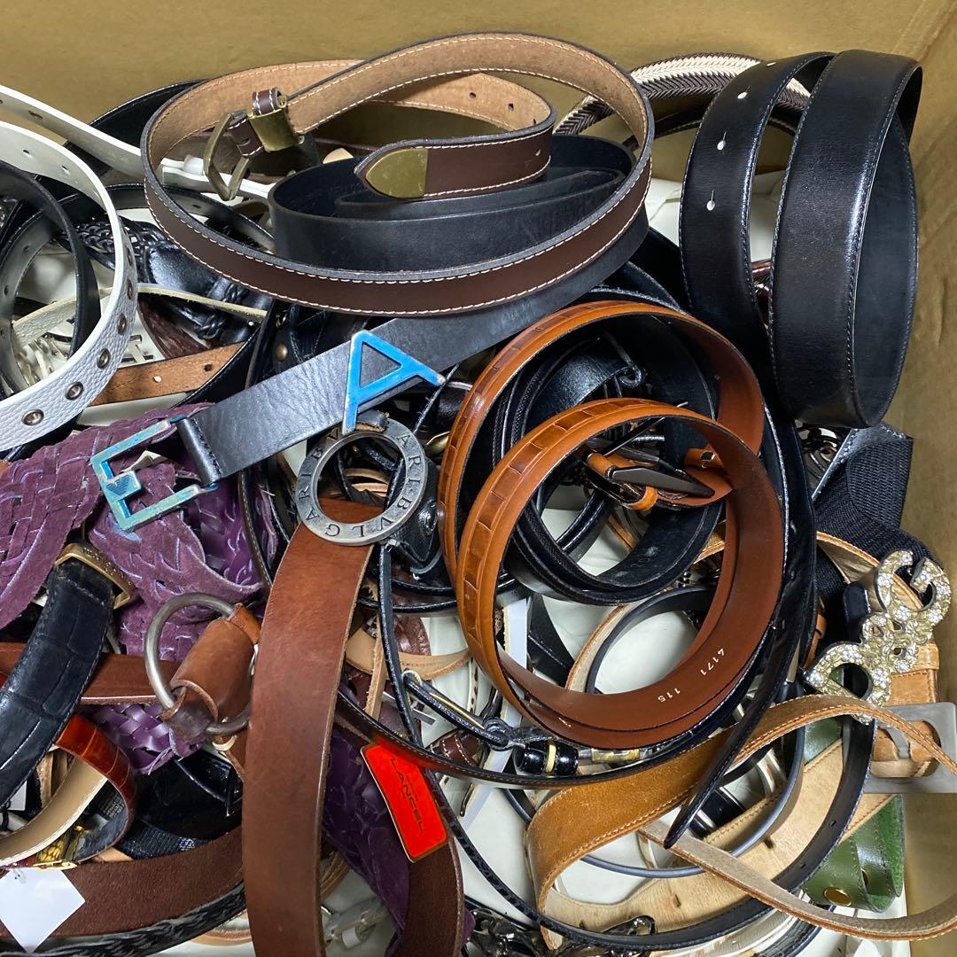 ベルト まとめ売り セット 本革 レザー 大量 ブランド OLD 90s 古着 ベルト まとめ売り セット 本革 レザー 大量 ブランド OLD 90s 古着の