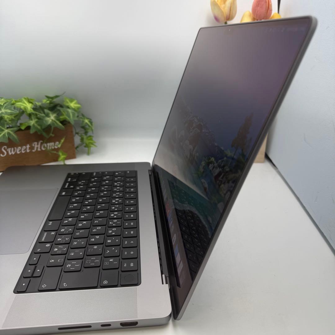 MacBook Pro M1 Pro 16インチ 2021 32GB / 1TB