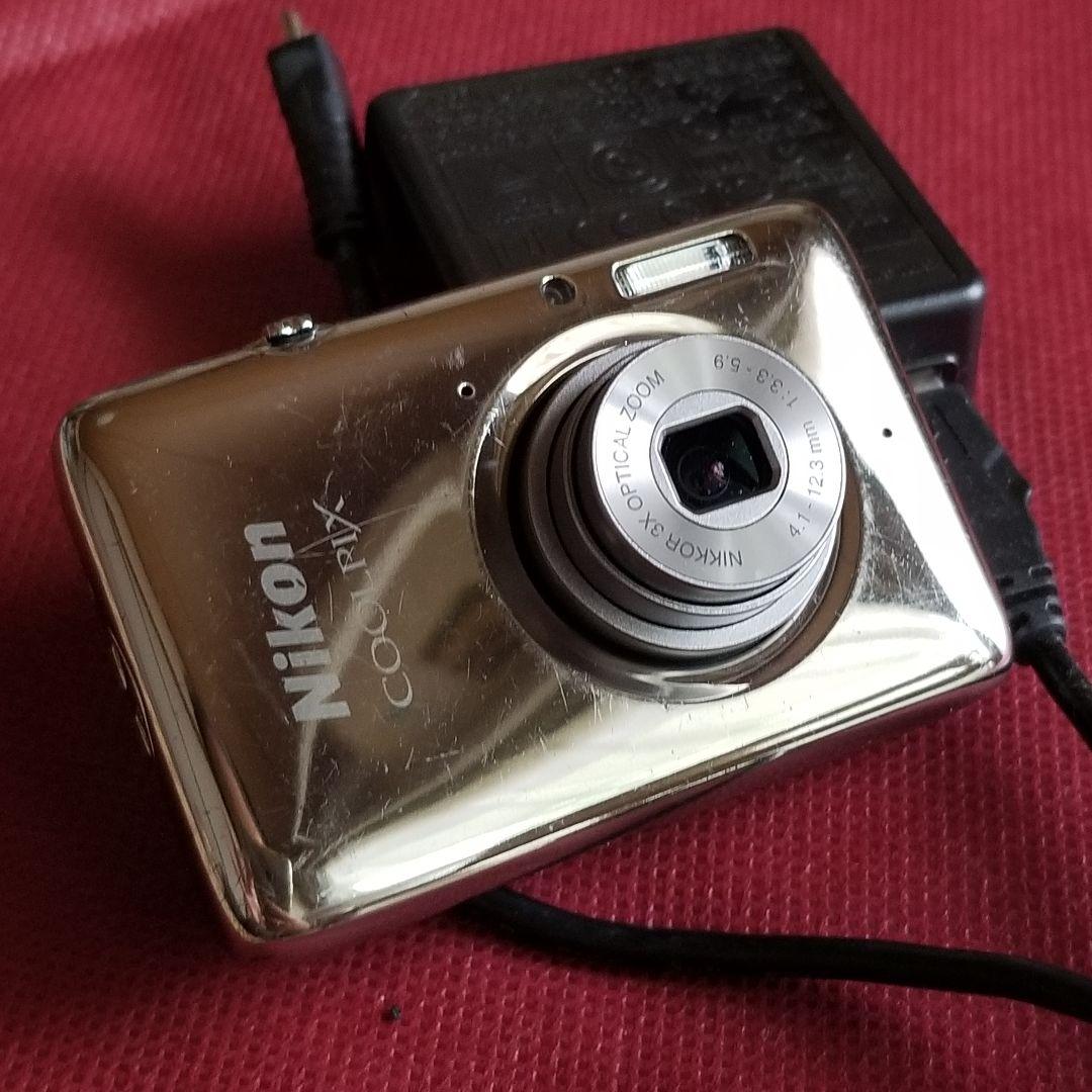 実動 Nikon ニコン COOLPIX S02 超小型ボディー希少 コンデジ