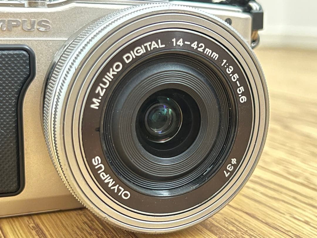 OLYMPUS PEN Lite E-PL6 ダブルズームレンズセット