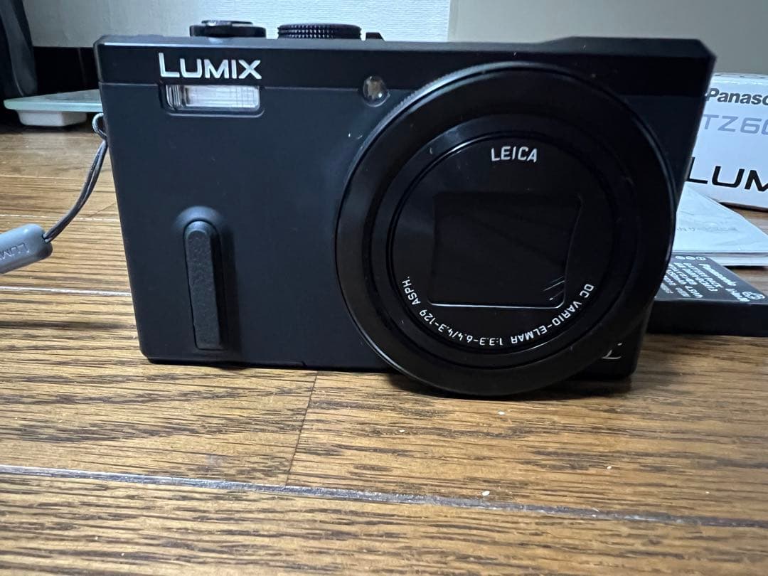 【極美品】Panasonic LUMIX TZ60 黒 ライカレンズ