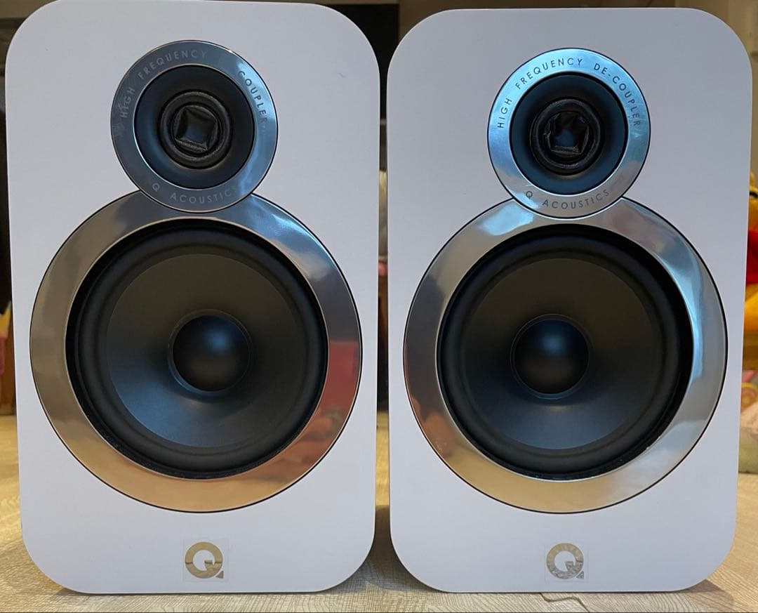 【お値下げ】Q acoustics 3020i スピーカー ホワイト