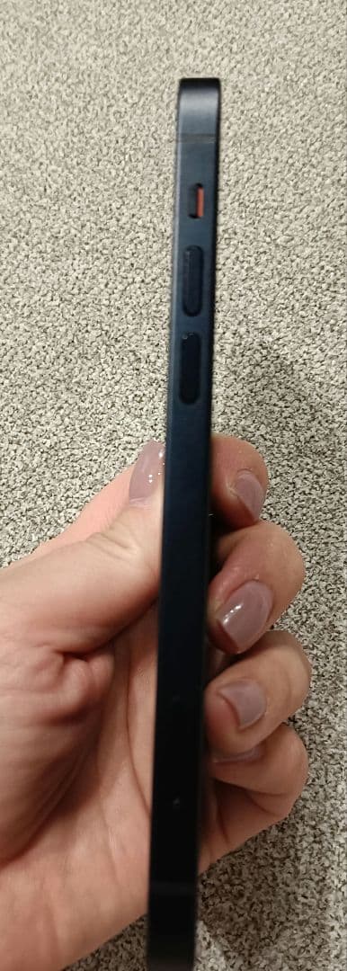 Apple iPhone12 ブラック 本体