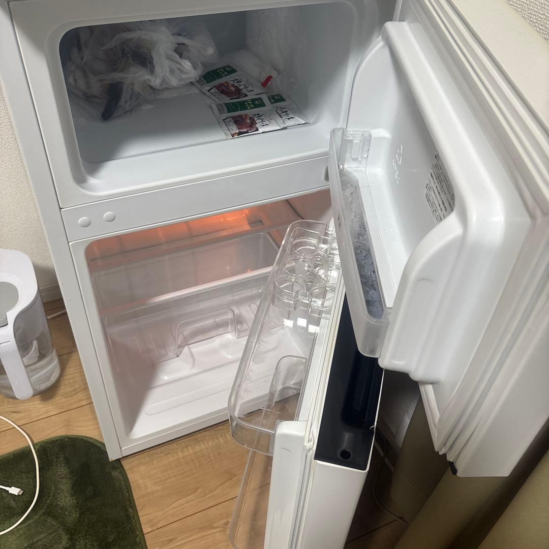 Hisense 2ドア冷蔵庫 ホワイト