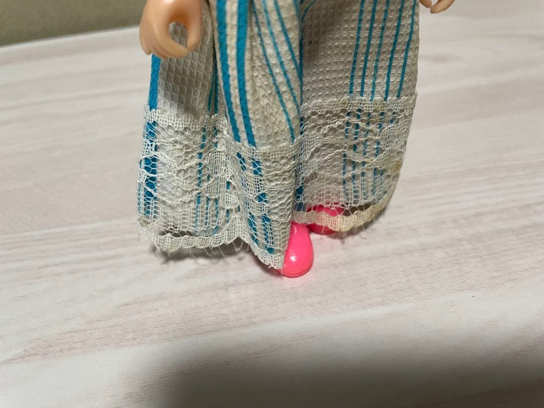 サザエさん　フィギュア　ソフビ　服破れあり　詳細不明