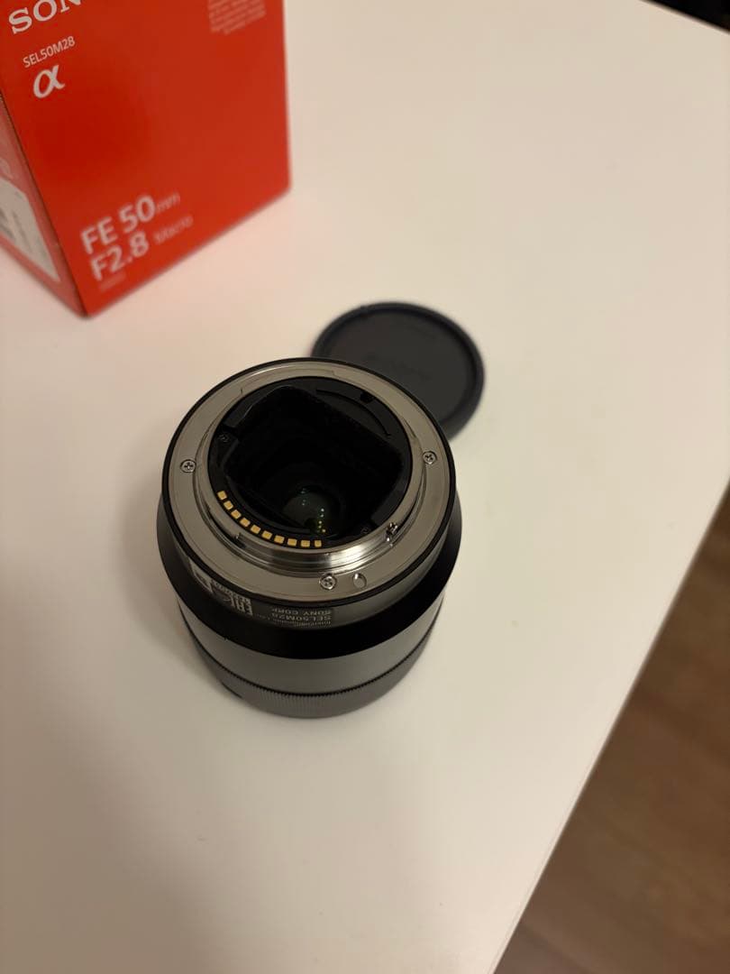 SONY FE 50mm F2.8 Macro レンズ