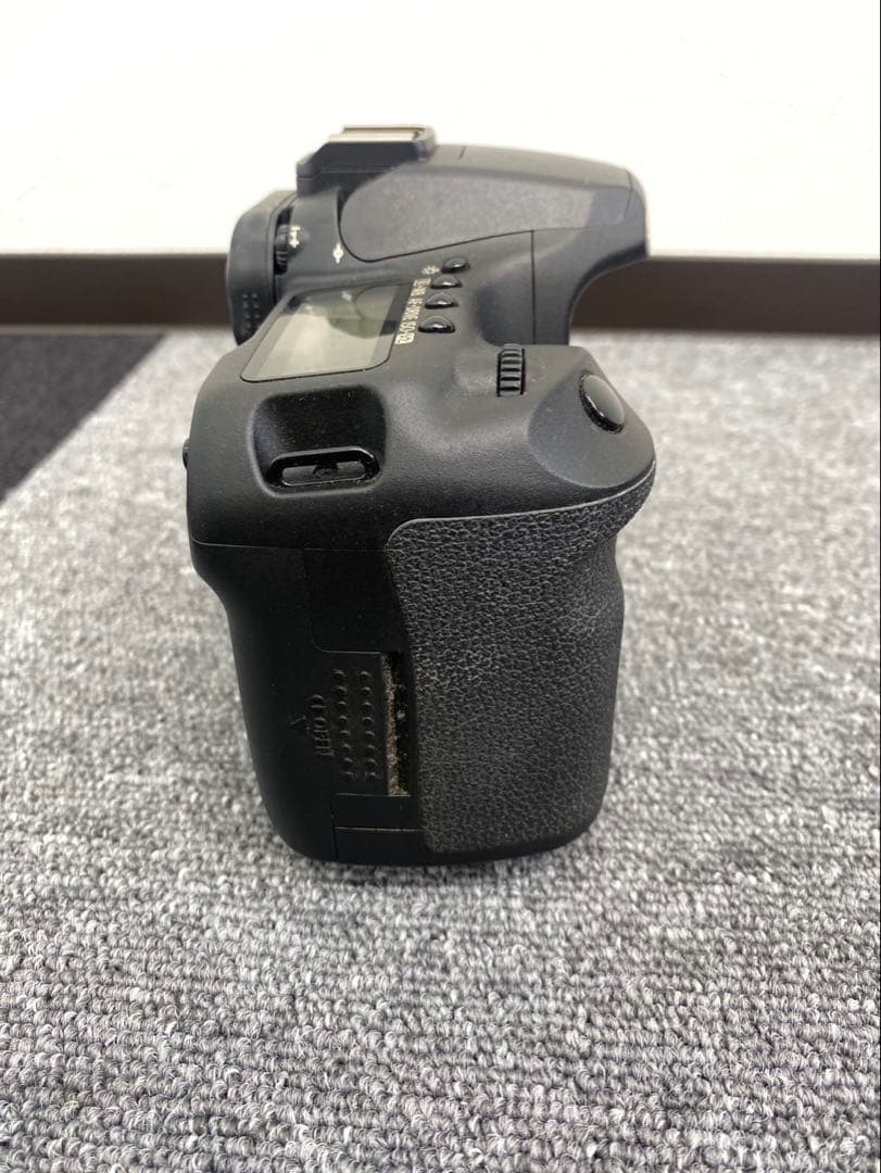 フィルムカメラ CanonEOS 50D + MACRO EF100mmF2.8L IS USM