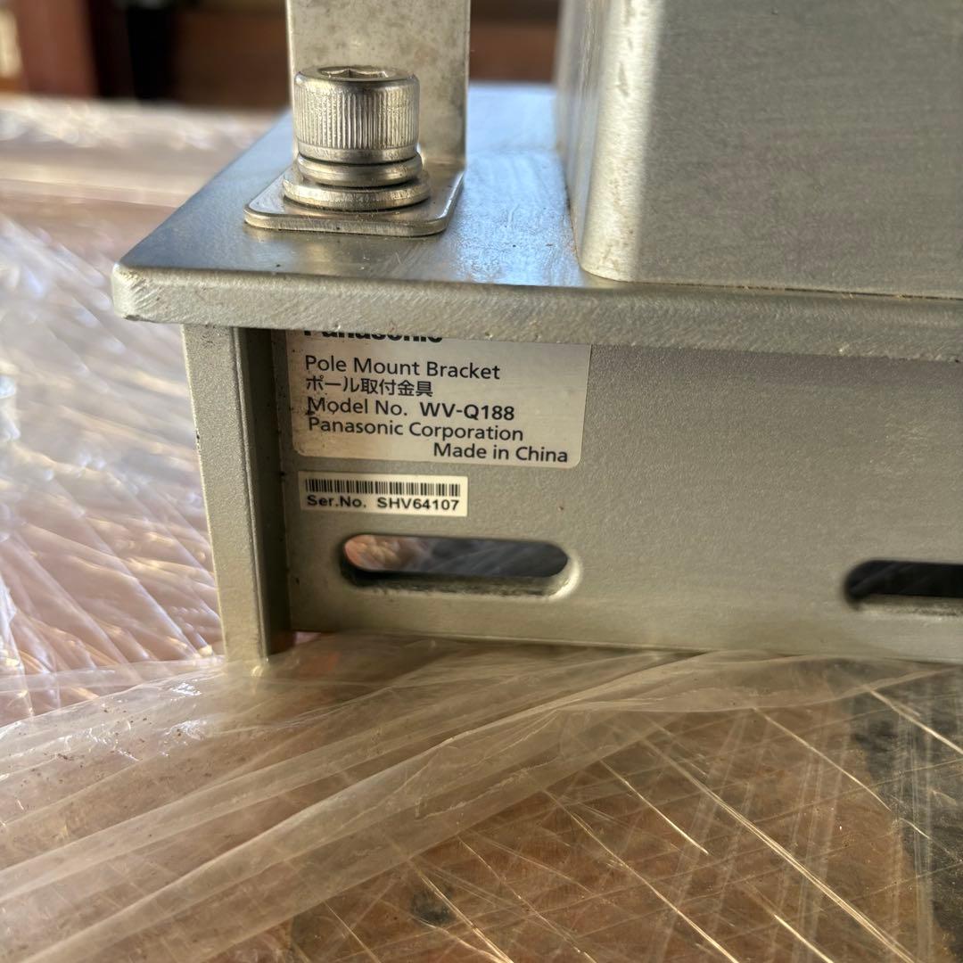 Panasonic 防犯カメラ ネットワーク WV-S1531LNJ 取付金具付 - メルカリ