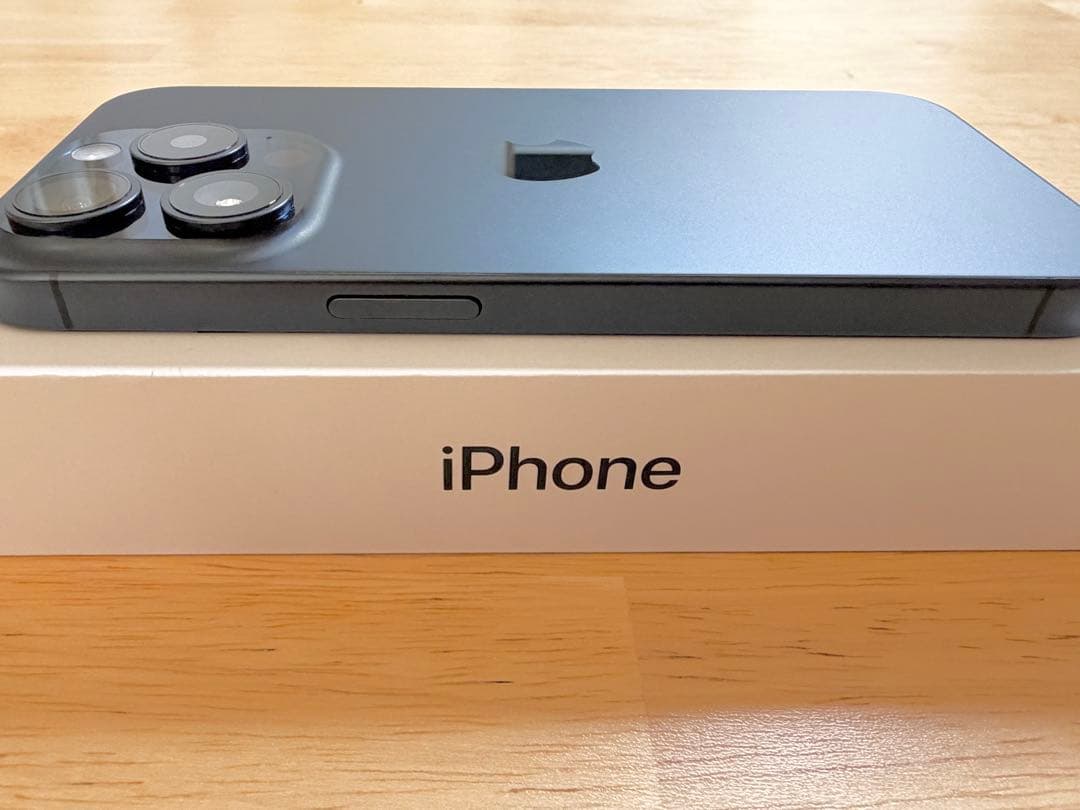 iPhone 15 Pro 256GB SIMフリー スペースブラック