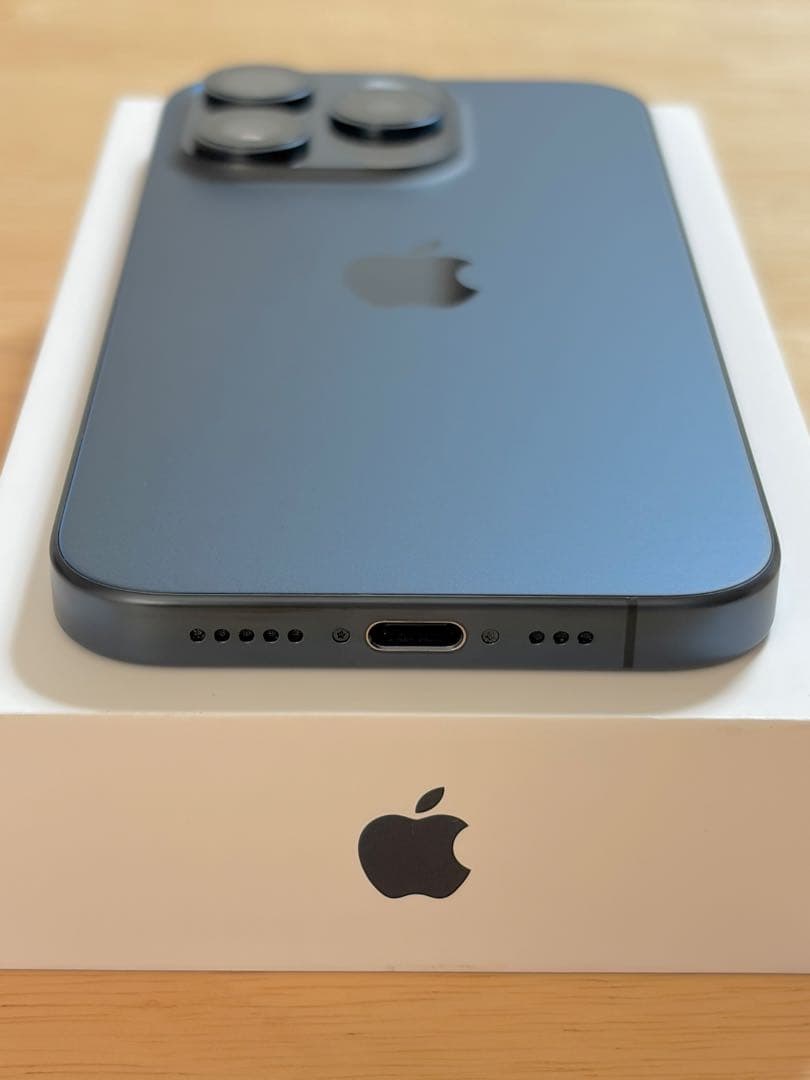 iPhone 15 Pro 256GB SIMフリー スペースブラック