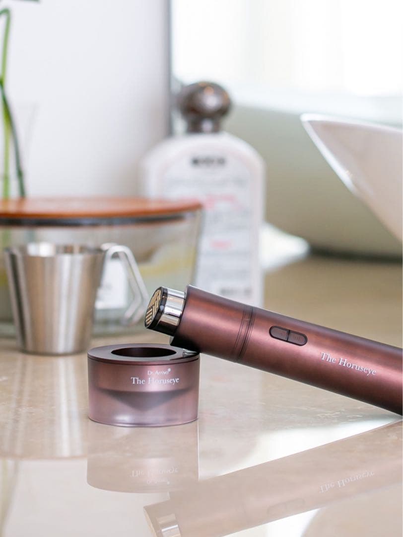 The Hormeye 美容デバイス ブラウン