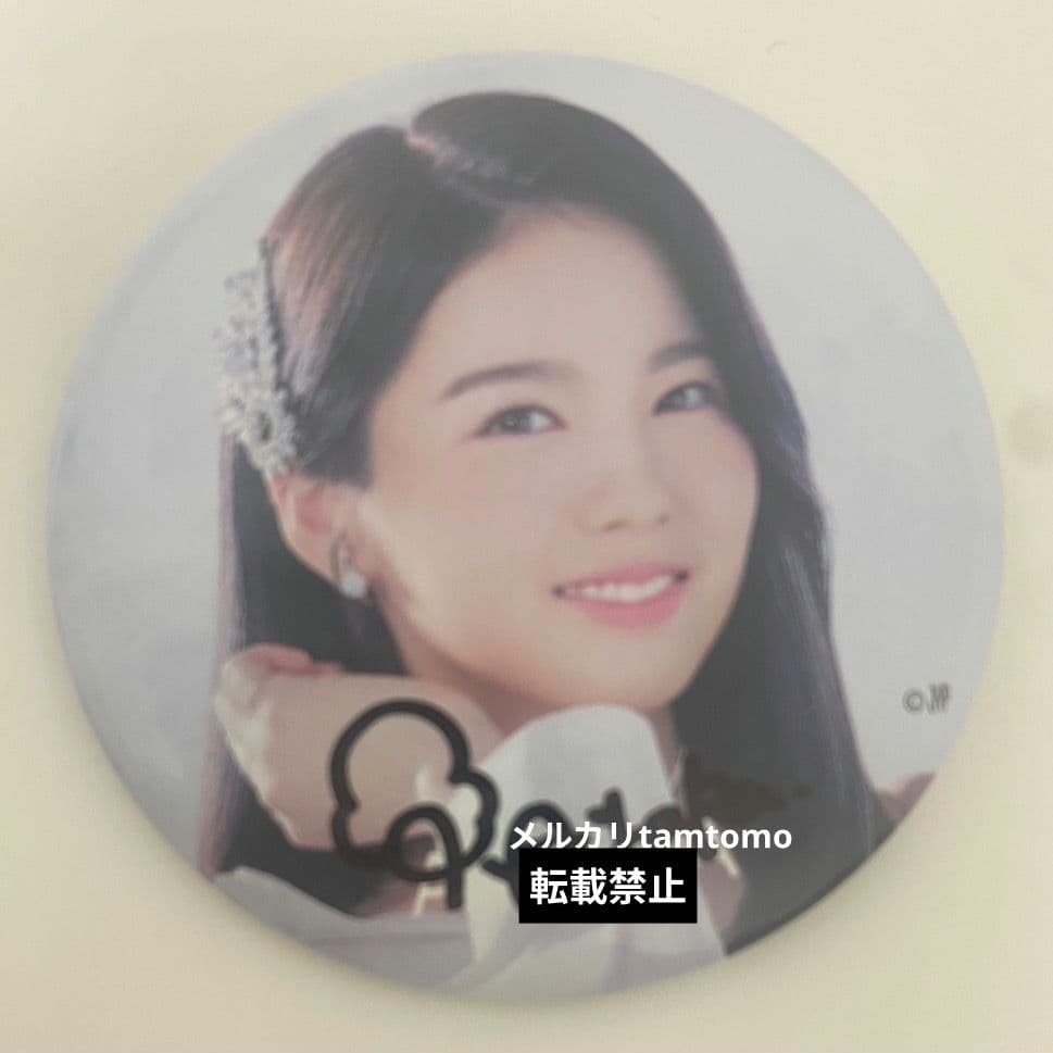 NiziU アヤカ step and a step 直筆サイン缶バッジセット - メルカリ