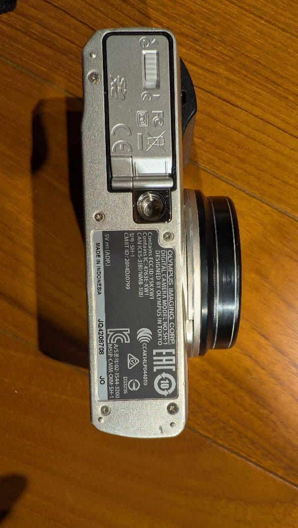 OLYMPUS STYLUS SH-1コンパクトデジタルカメラ