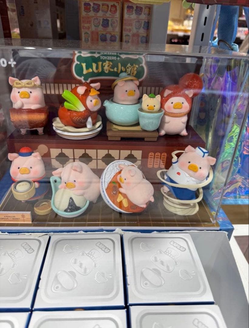 シロー様専用ページ Lulu子豚 luテーブル中華 8体ランダム 未開封箱