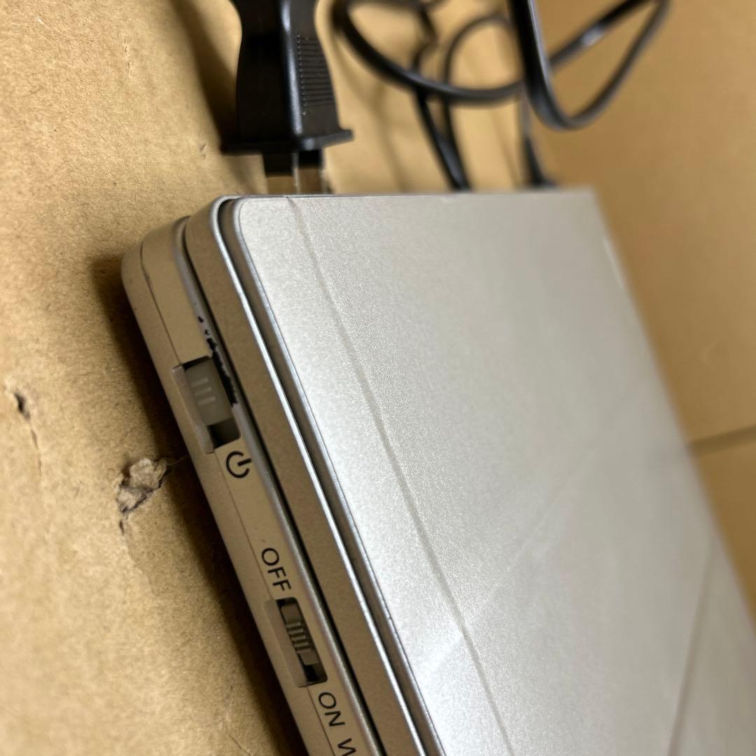 軽量型Panasonic Let's note CF-LX6 8GB/1TB