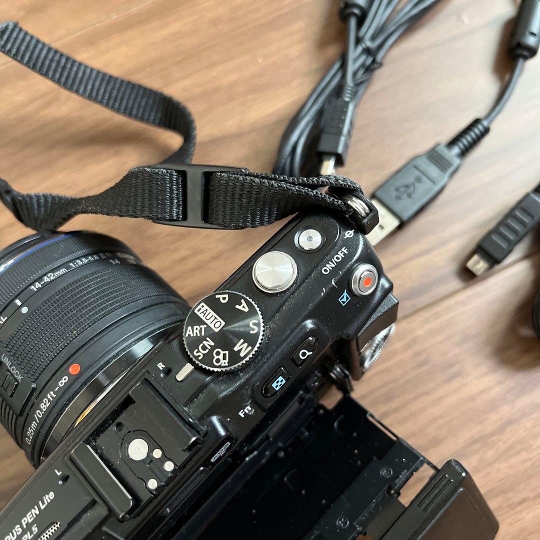 OLYMPUS E-PL5 ミラーレス一眼　セット売り