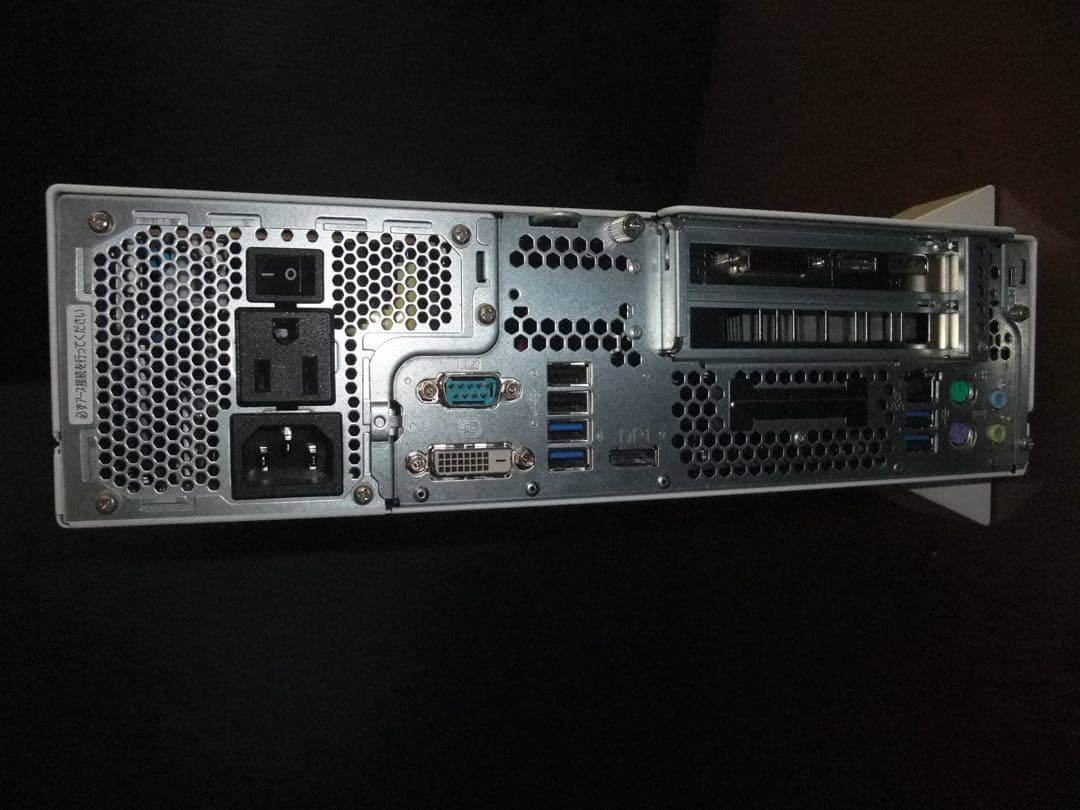 （玄人向け） 改造スリムゲーミングPC（330×90×330）i7 高性能GPU