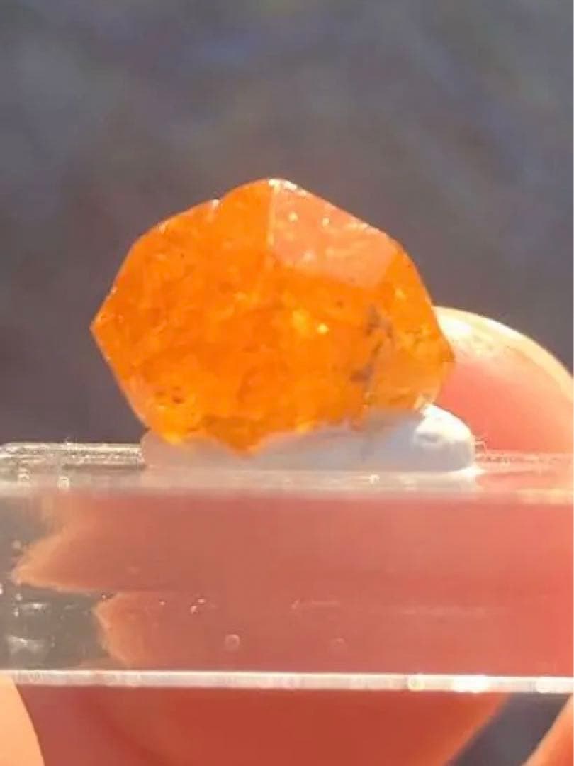 マンダリンガーネット 結晶 原石 鉱物標本 タンザニアLoliondo産 宝石質