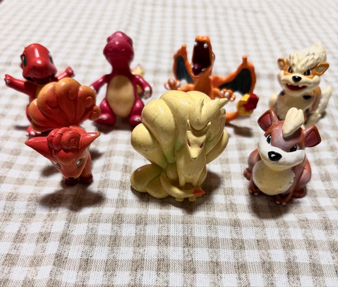 モンコレ 初期 7体セット 【廃盤品】 - メルカリ